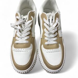 Stylish Women’s Sneakers in White and Tan